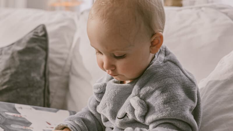 Barn i soffa Barn i soffa