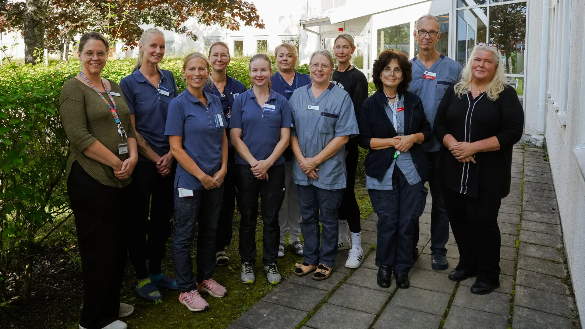 Teamet på ASIH Täby Flera personer som är med på en gruppbild